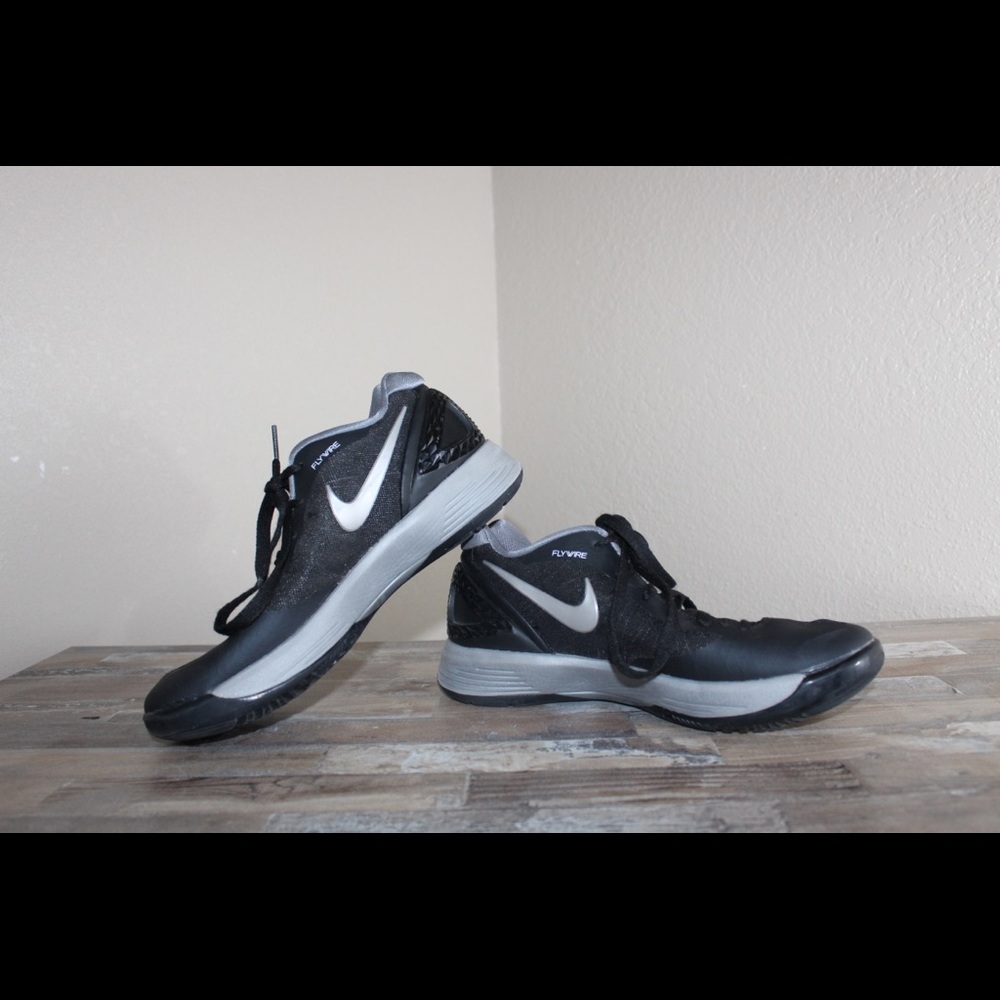 Nike Flywire Volleyball Shoes Gem